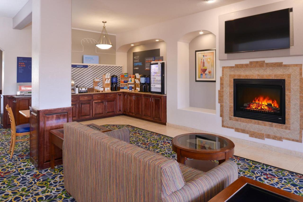 Holiday Inn Express & Suites Alamosa By Ihg Eksteriør bilde
