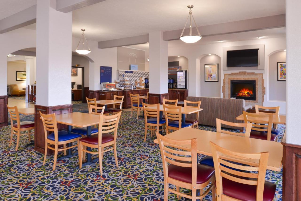Holiday Inn Express & Suites Alamosa By Ihg Eksteriør bilde